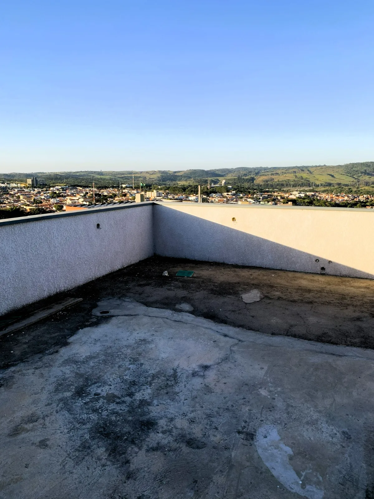 Vista ampla do local iluminado do(a) cobertura médio padrão em Itu Novo Centro, Itu - SP