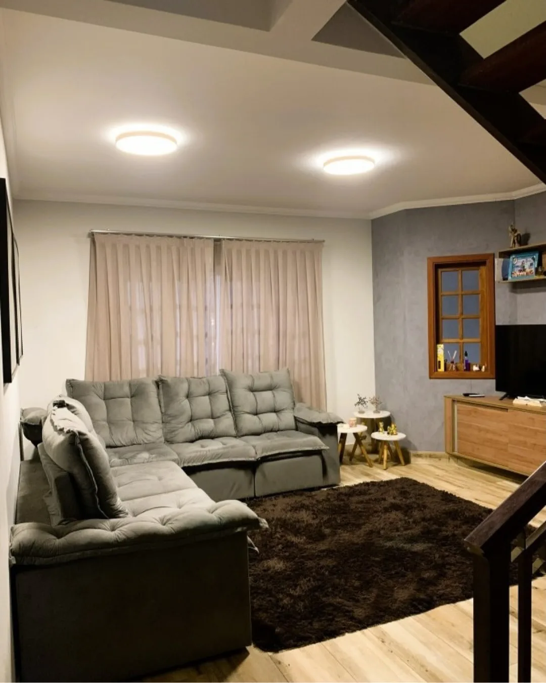 Sala de estar do(a) casa médio padrão em Jardim Aeroporto I, Itu - SP